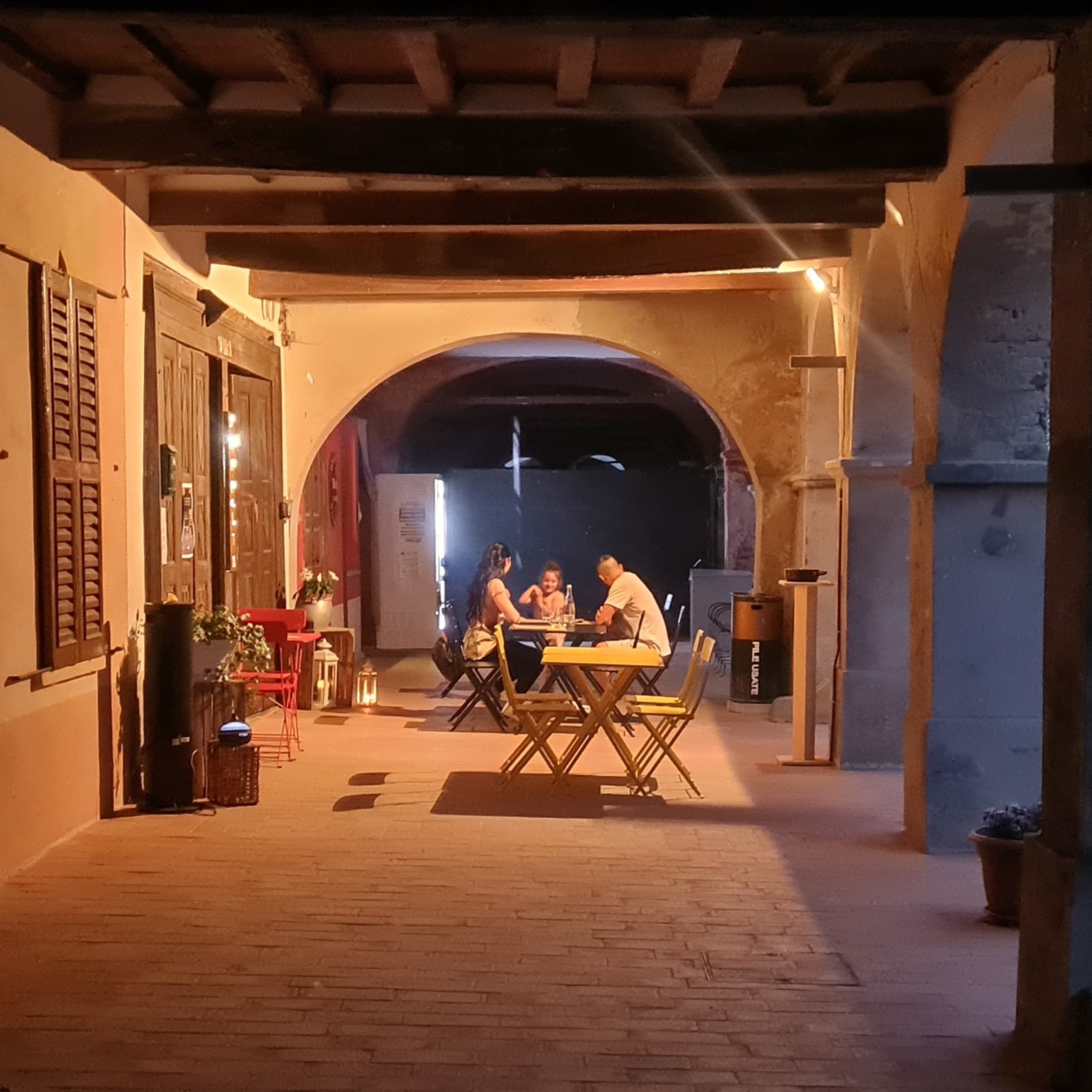 La Farmacia degli Ultimi, Castelponzone